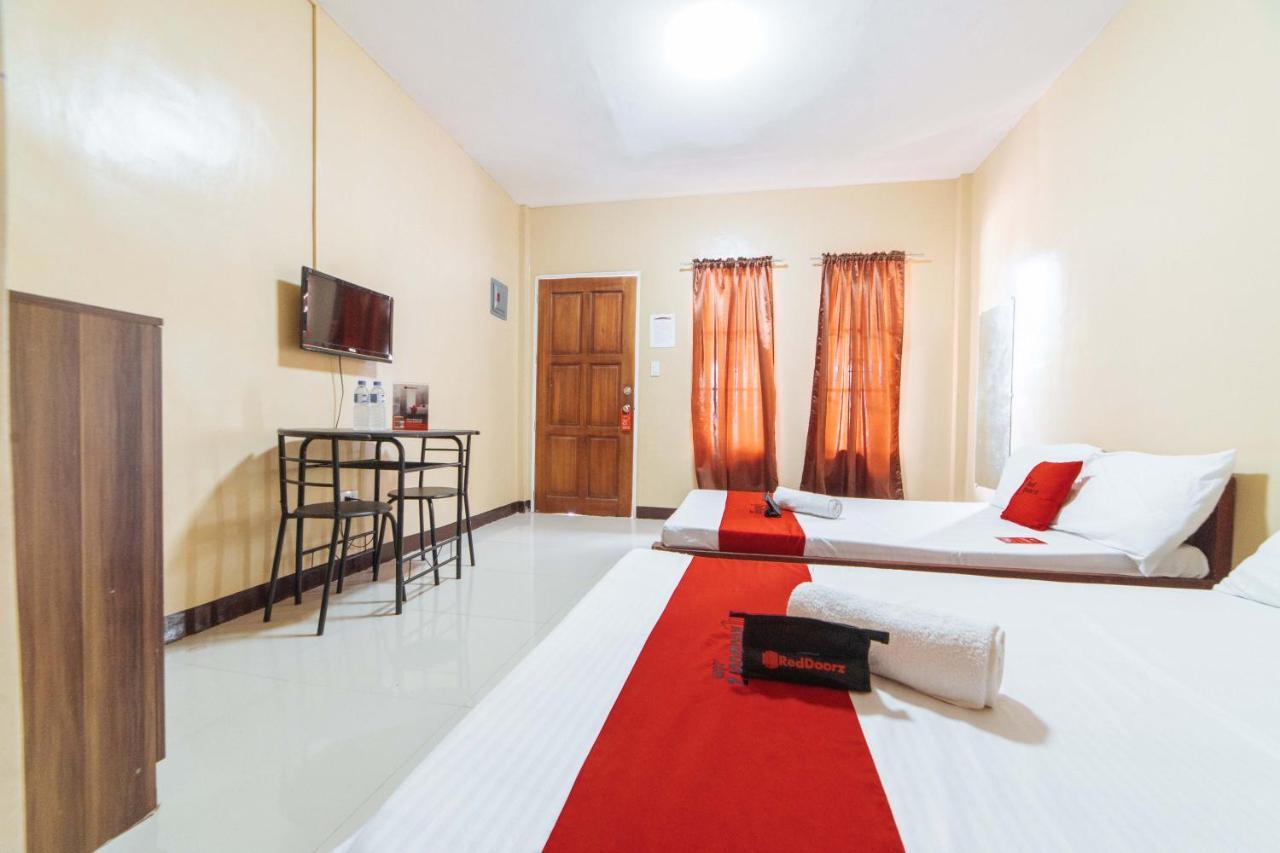 เรดดอร์ซ แอท ลาเกา เจเนอรัล ซานโตส Hotel General Santos City ภายนอก รูปภาพ
